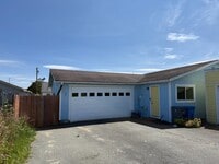 Building Photo - 741 1/2 B St