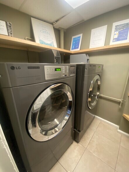 Building Photo - 486 Columbus Ave