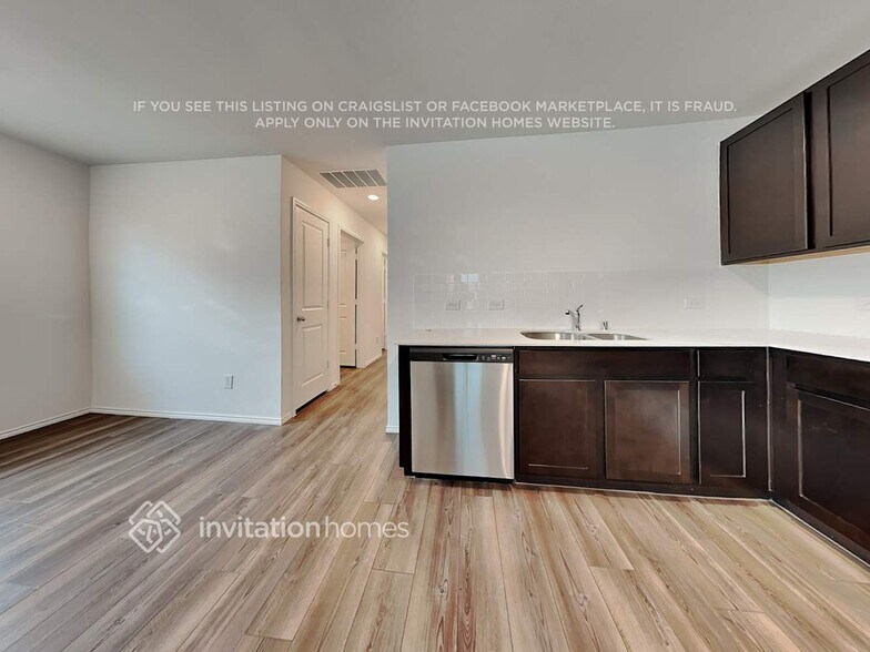 Building Photo - 125 Br Vlg Wy