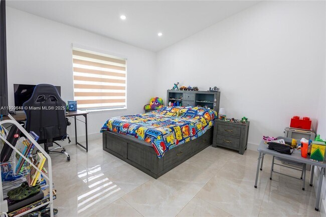 Building Photo - 18781 SW 294th Terrace