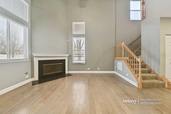 Building Photo - 1123 Estes Ct