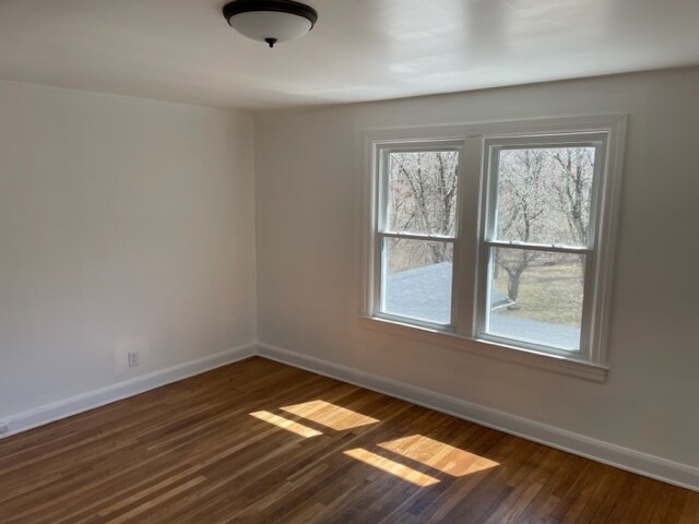 Beedroom 1 - 133 Lake Hayward Rd