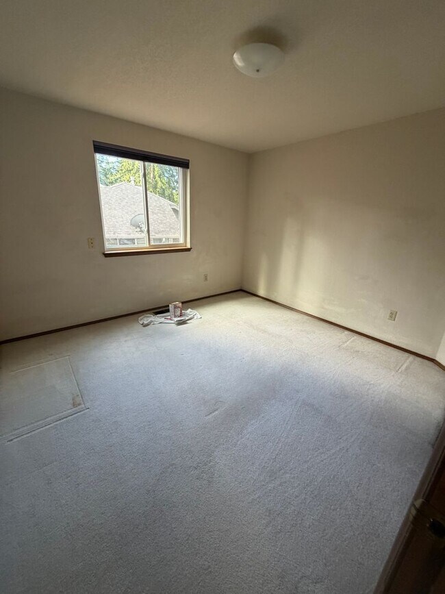 Building Photo - SFH on ridgetop blvd
