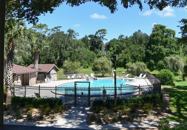 Building Photo - 748 Old Treeline Trail