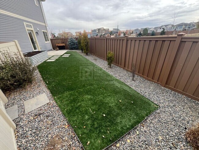 Building Photo - 3650 Pinonwood Ct