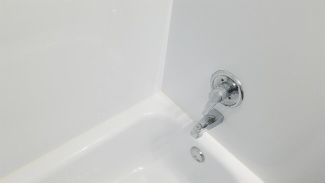 Building Photo - 3033 John F. Kennedy Blvd