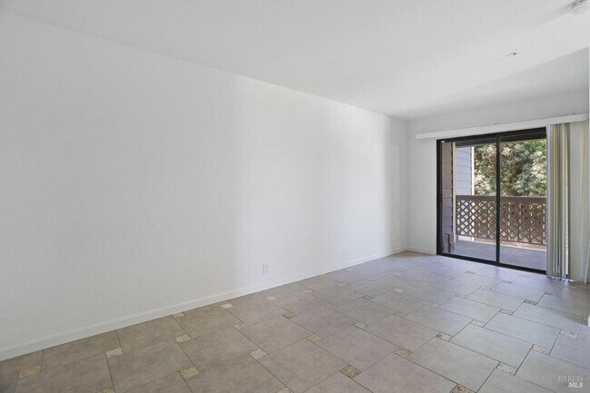 Building Photo - 219 Sea Crest Cir