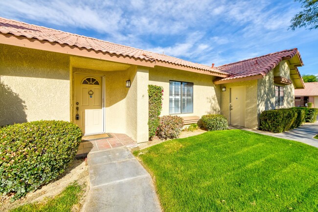 Building Photo - 42885 Scirocco Rd