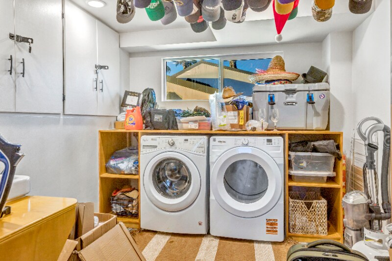 Building Photo - 1686 Neptune Ave