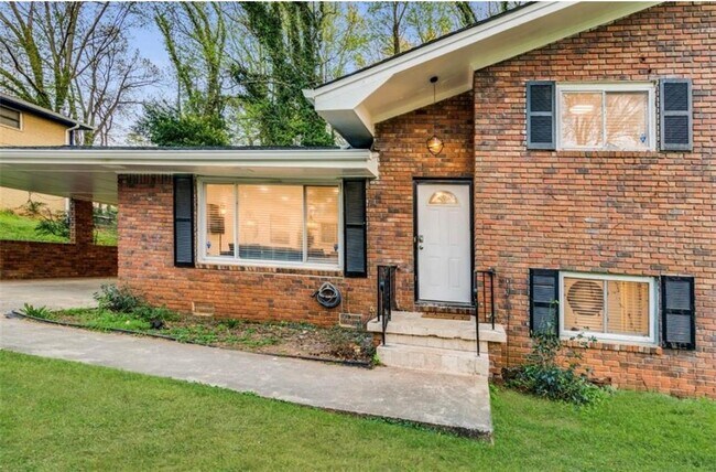 Building Photo - 3490 Turner Heights Dr