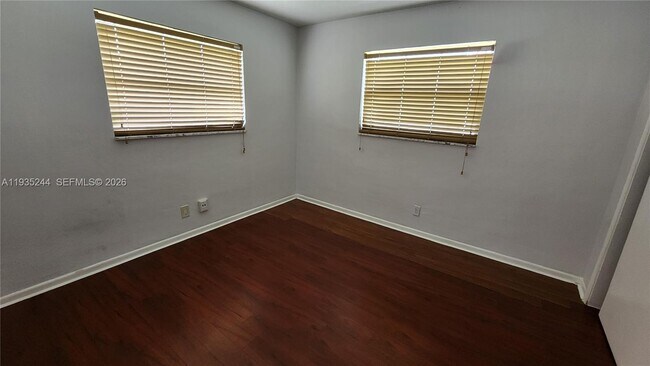 Building Photo - 3090 Coral Springs Dr