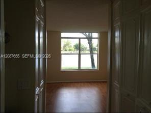Building Photo - 3710 Inverrary Dr