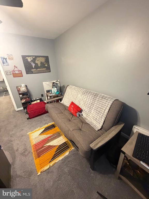 Building Photo - 809 Willings Way