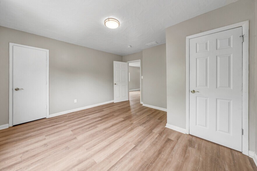 Building Photo - 3449 Wade Ave
