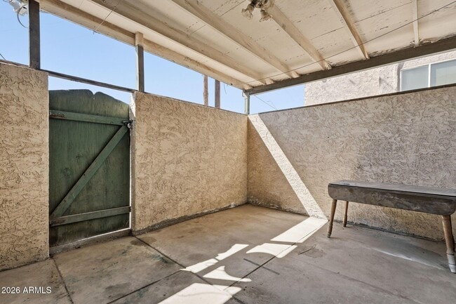 Building Photo - 1500 W Rio Salado Pkwy