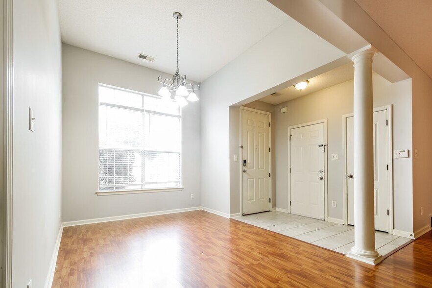 Building Photo - 9126 Karen Mill Cove