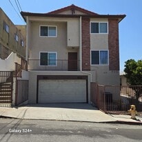 Building Photo - 733 N Hill Pl