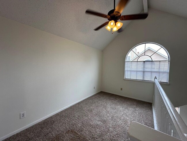 Building Photo - 2300 Old Spanish Trl