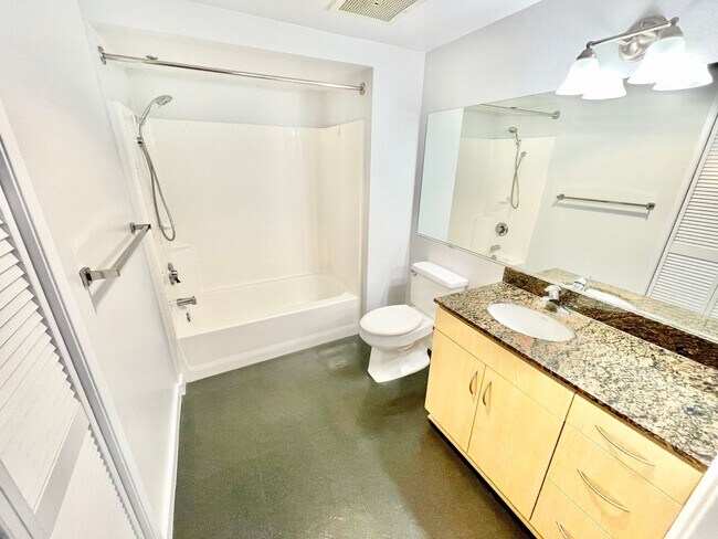 Building Photo - Studio Loft in Downtown San Diego w/ Vault...