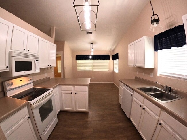 Building Photo - 3329 Chimney Rock Rd