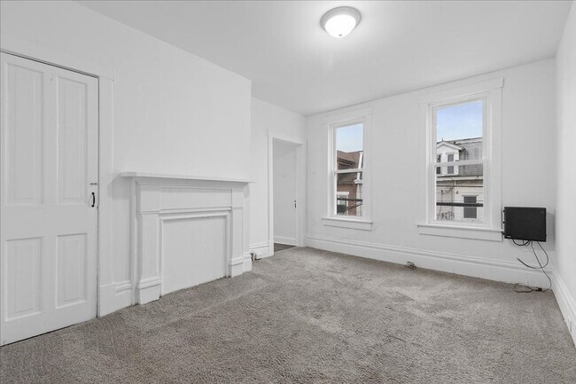 Building Photo - 3900 Howley St