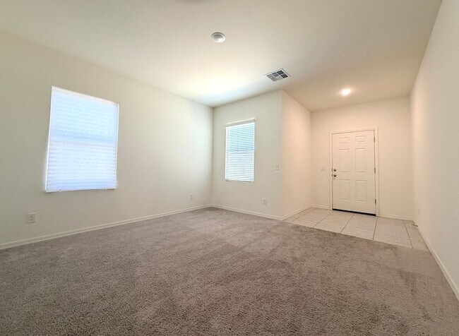 Building Photo - 5725 W Willow Rdg Dr