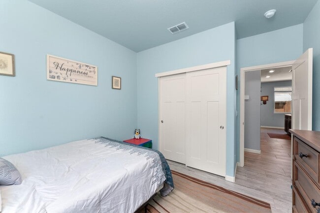 Building Photo - 9363 Wild Lilac Cir