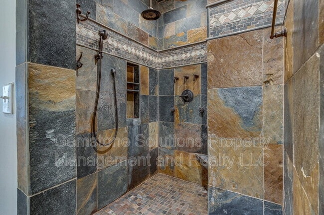 Building Photo - 756 Rolling Fork Dr