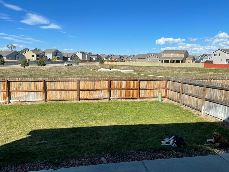 Building Photo - 9736 Wando Dr