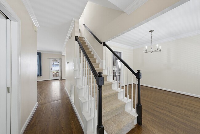 Building Photo - Southern Charm Meets Everyday Entertainment and Convenience!