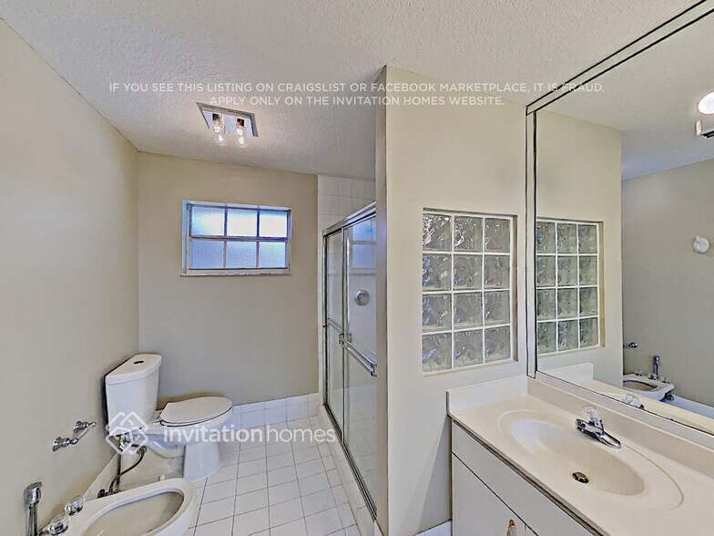 Building Photo - 15523 SW 113th St