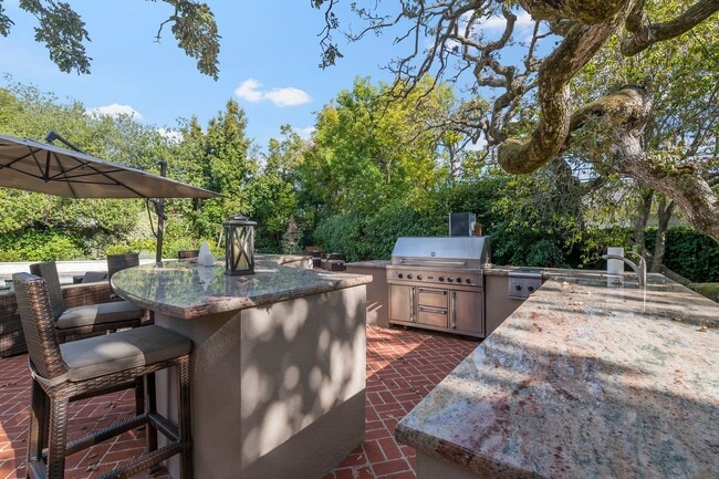 Building Photo - Exquisite English Tudor Estate on Private Cul-de-Sac | Guest House, Pool & Expansive Grounds