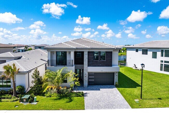 Building Photo - 8311 Essex Country Clb Dr