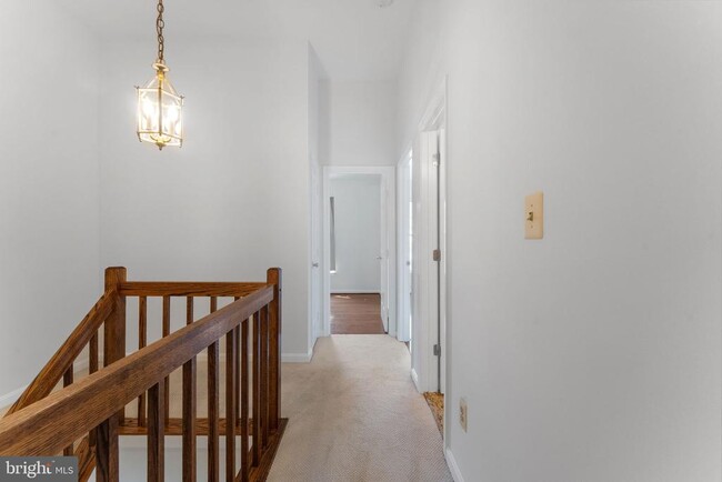 Building Photo - 14164 Compton Valley Way