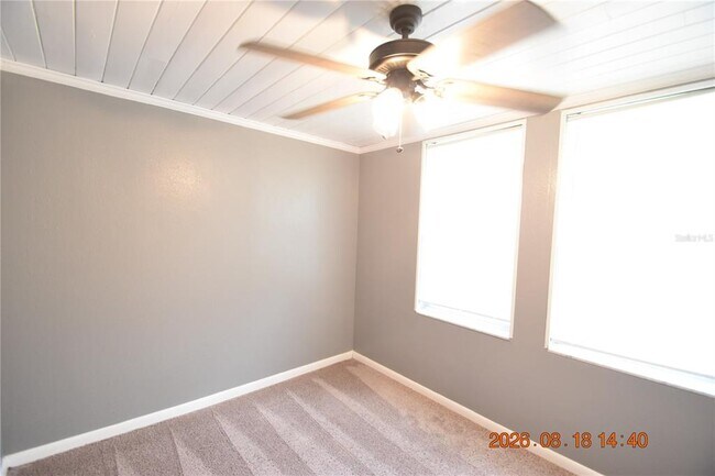 Building Photo - 212 N Clearview Ave