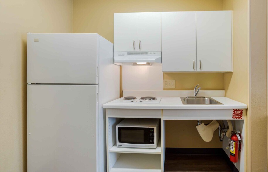 Building Photo - Furnished Studio-Destin - US 98 - Emerald Coast Pkwy.