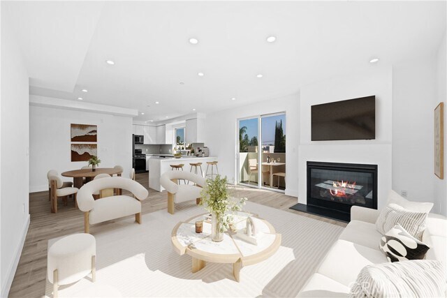 Building Photo - 4214 Fulton Ave