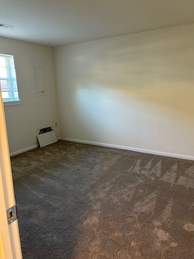 Building Photo - 1107 Soho Ct