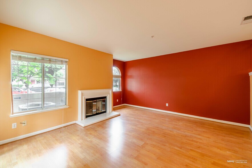 Building Photo - 1171 Tea Rose Cir