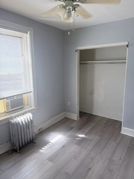 Building Photo - 123 W Olney Ave