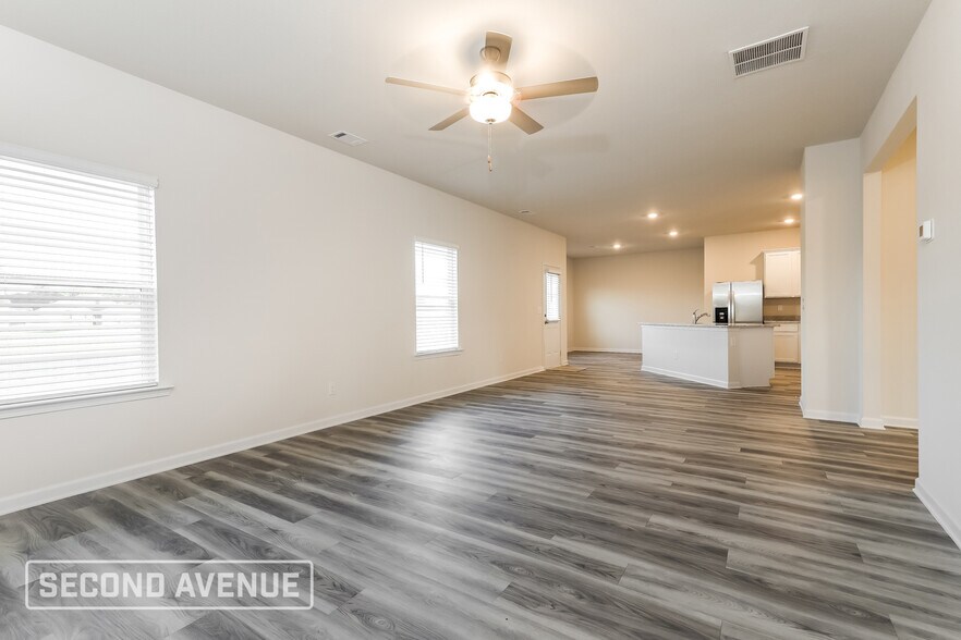 Building Photo - 1146 Amadas Dr