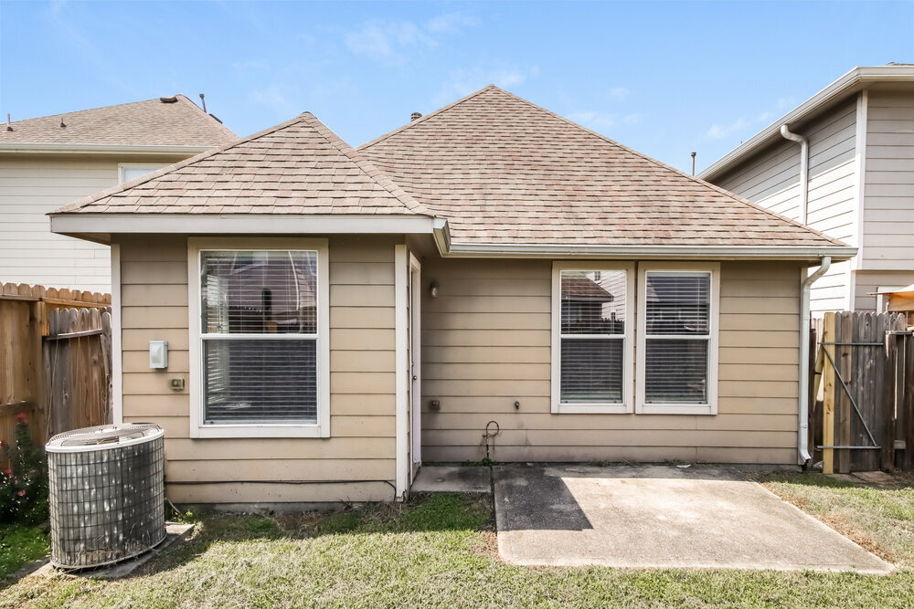 Building Photo - 10834 Waterfern Ct