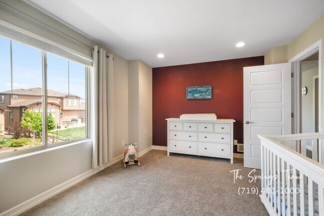 Building Photo - FORMER OAKWOOD MODEL 4BD HOME IN BANNING L...