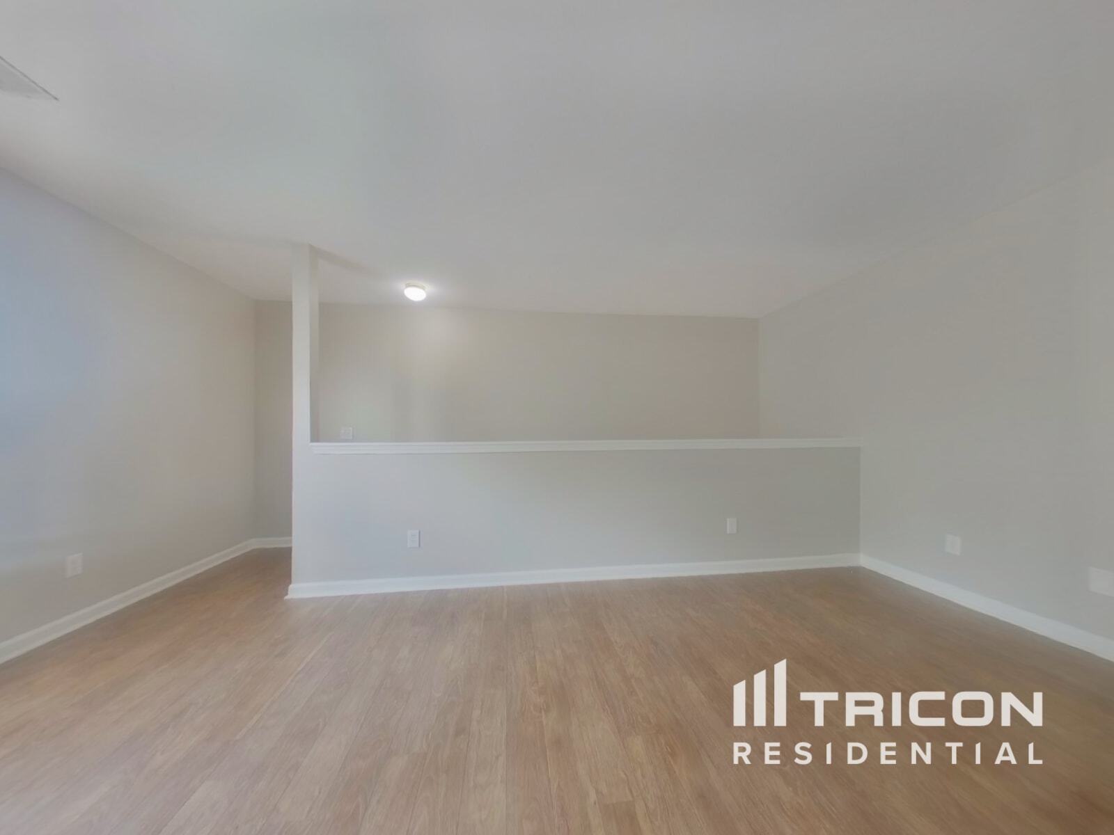 Building Photo - 621 Staffwood Dr