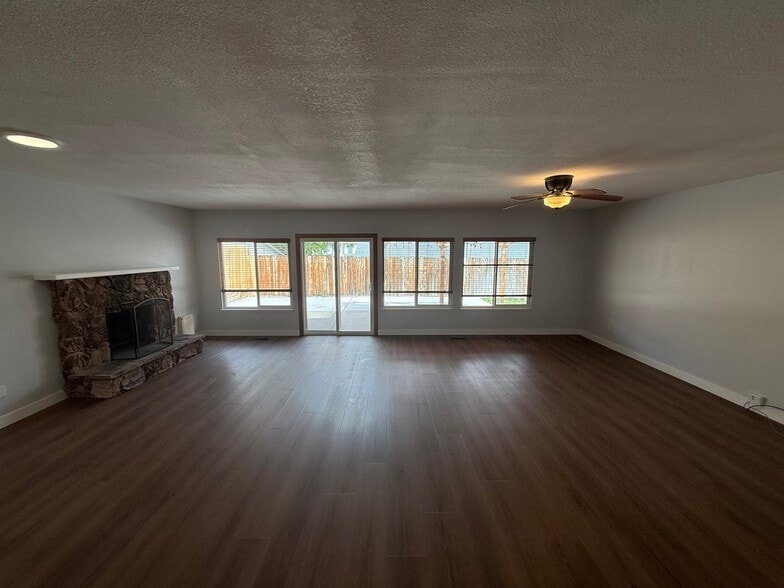 Building Photo - 3654 Koskela Dr