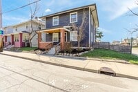 Building Photo - 1306 S East St