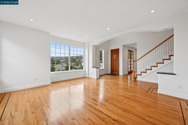 Building Photo - 4132 Balfour Ave