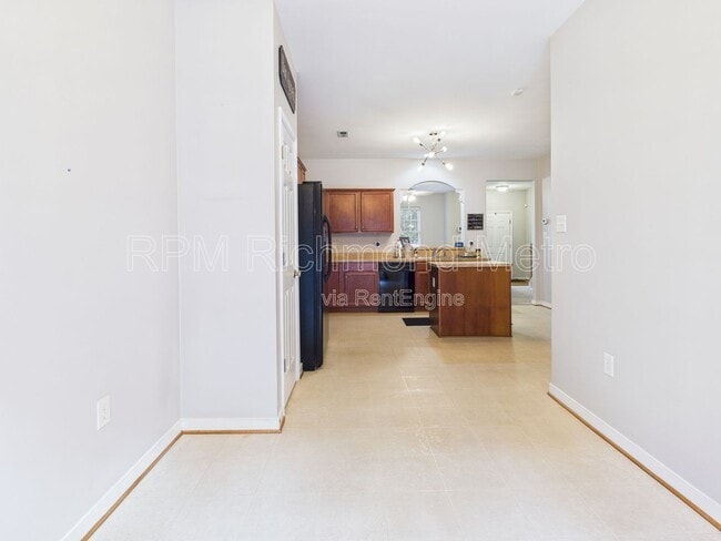 Building Photo - 13625 Baycraft Terrace