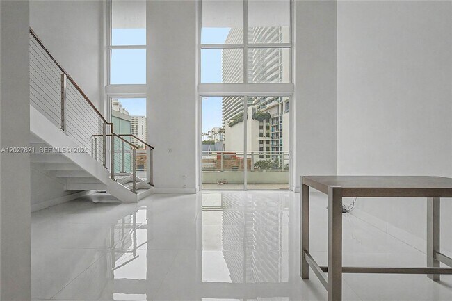 Building Photo - 1080 Brickell Ave