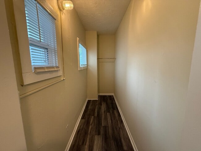 Building Photo - Charming 3-Bedroom Home in the Heart of Ov...